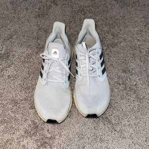 Adidas ultraboosts size 10.5 men’s/ 12 women’s grey